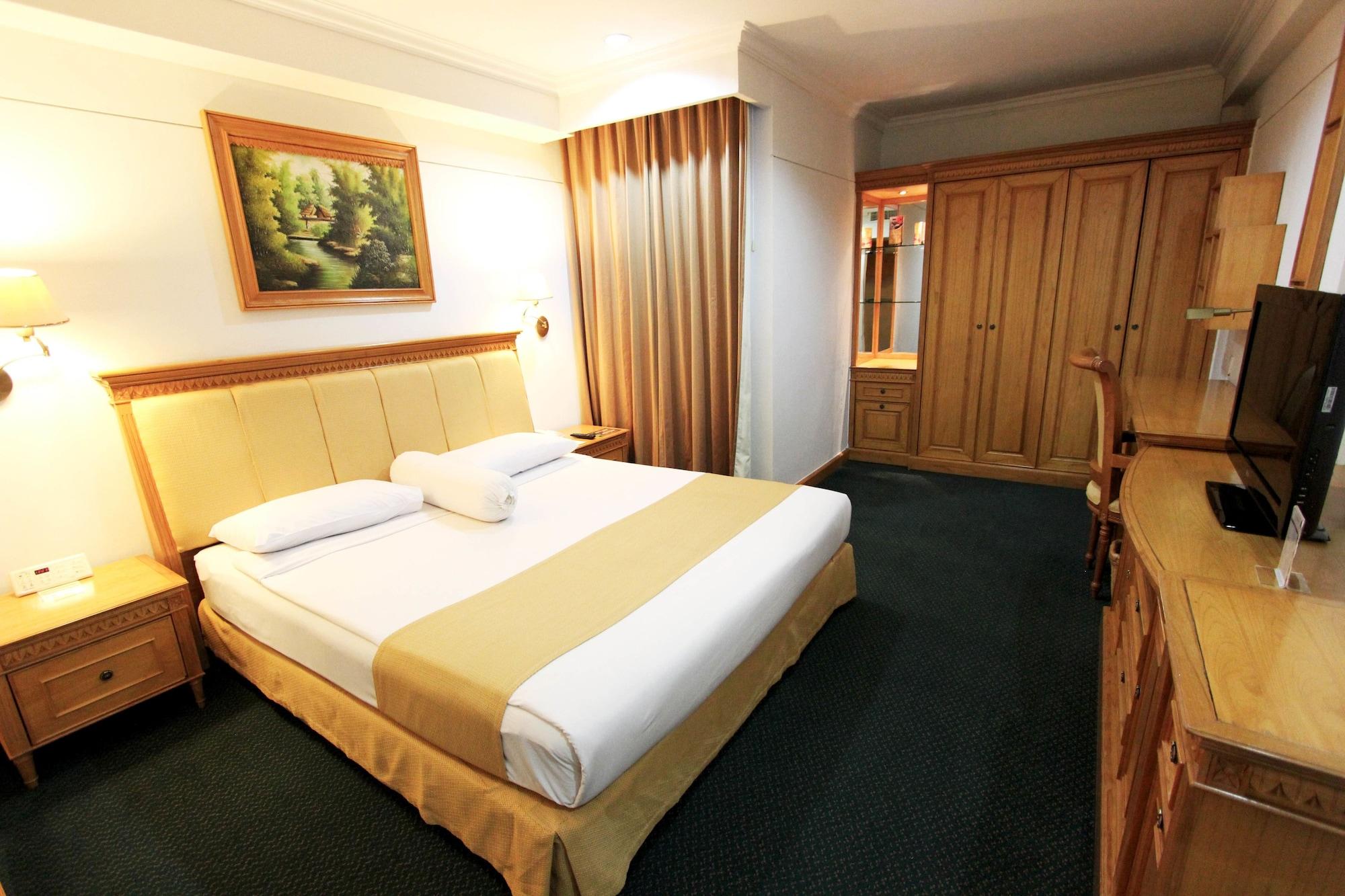 Harmoni Hotel 4*